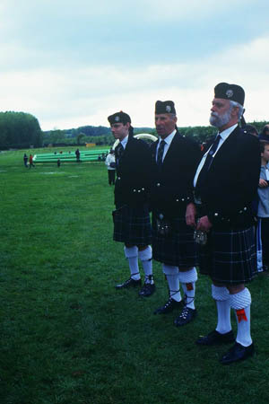 img037